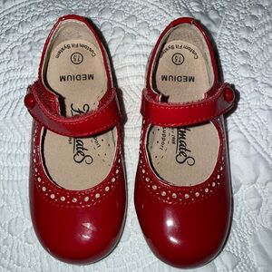 FootMates Glossy Cherry Dress Shoes for Kids